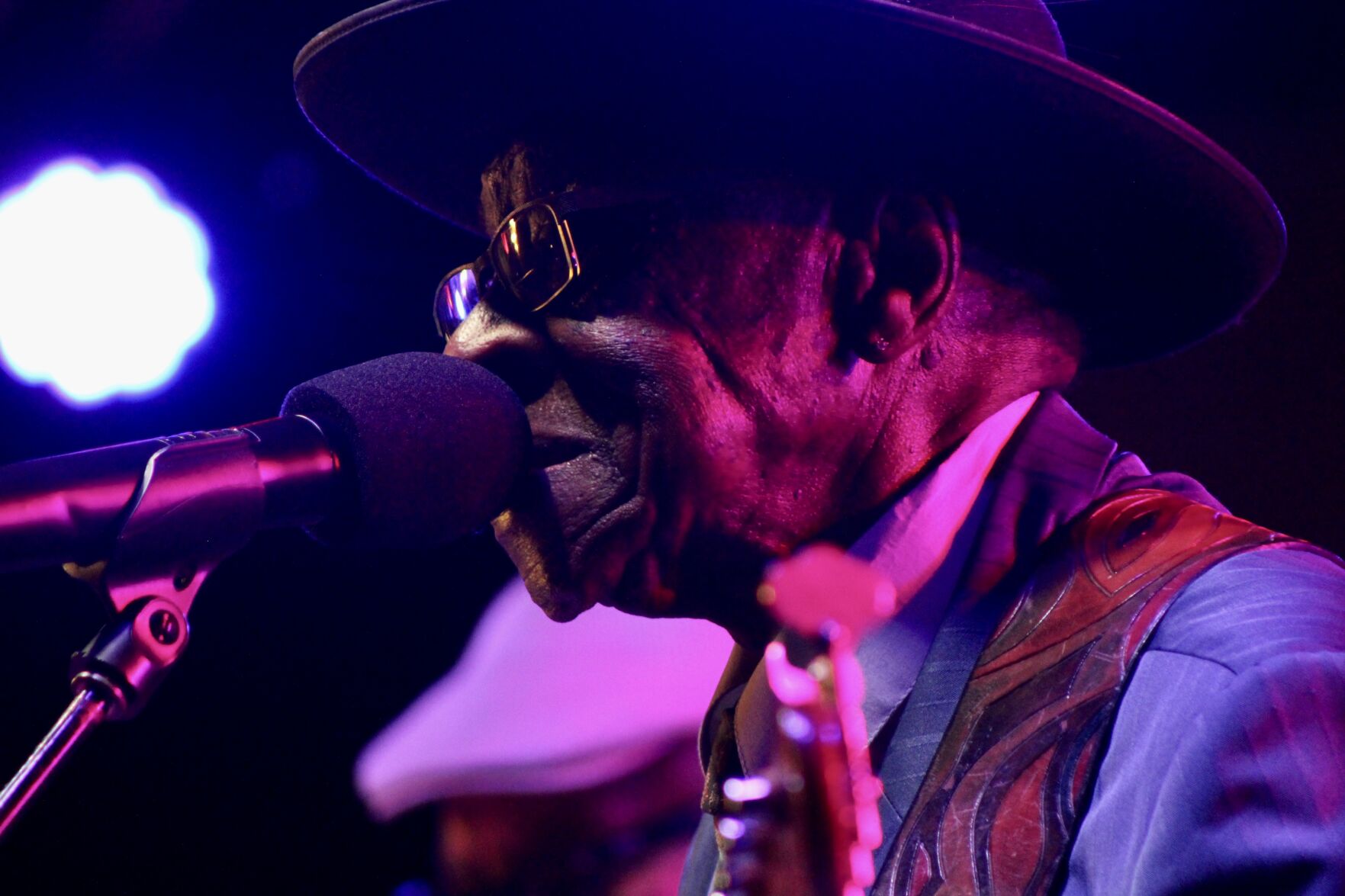 Bob Stroger at the microphone